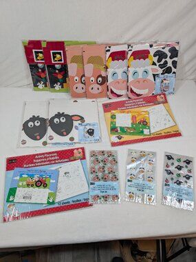 Farm Themed Gift Boxes, Placemats, & Bags